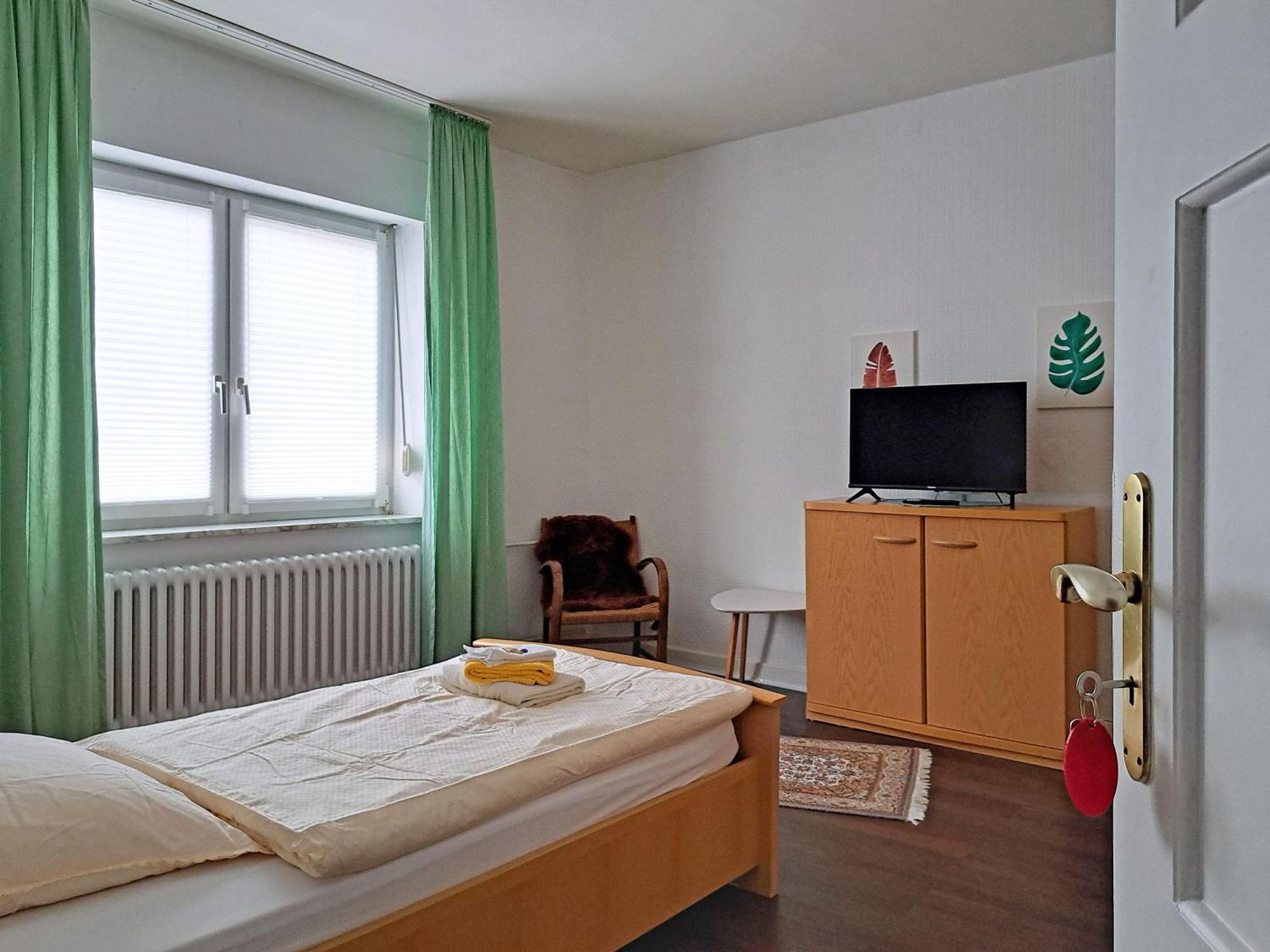 Margaretes Gaestehaus Am Rheinsteig Wanderer Radfahrer Familien Business-Reisende Wlan Gratis Rheinbrohl エクステリア 写真